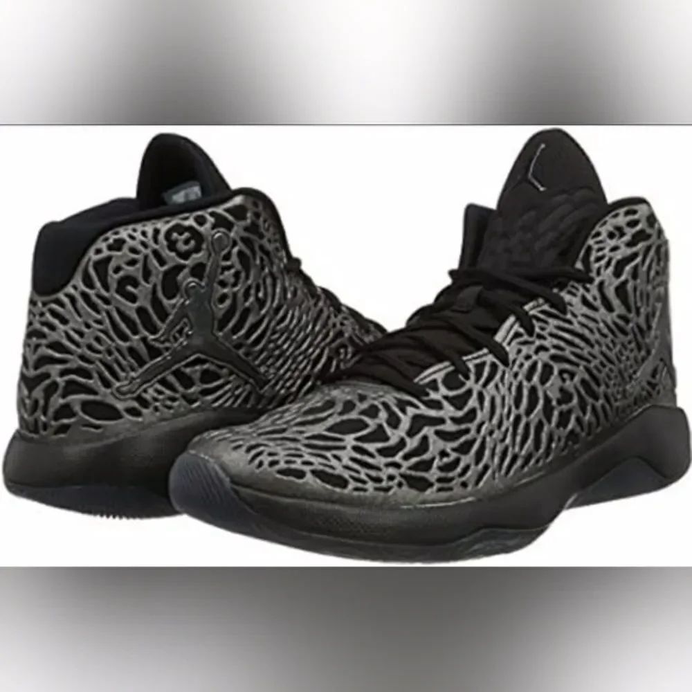 Nike Men's Black Metallic Hematite Jordan Ultra Fly Sneakers Size 10